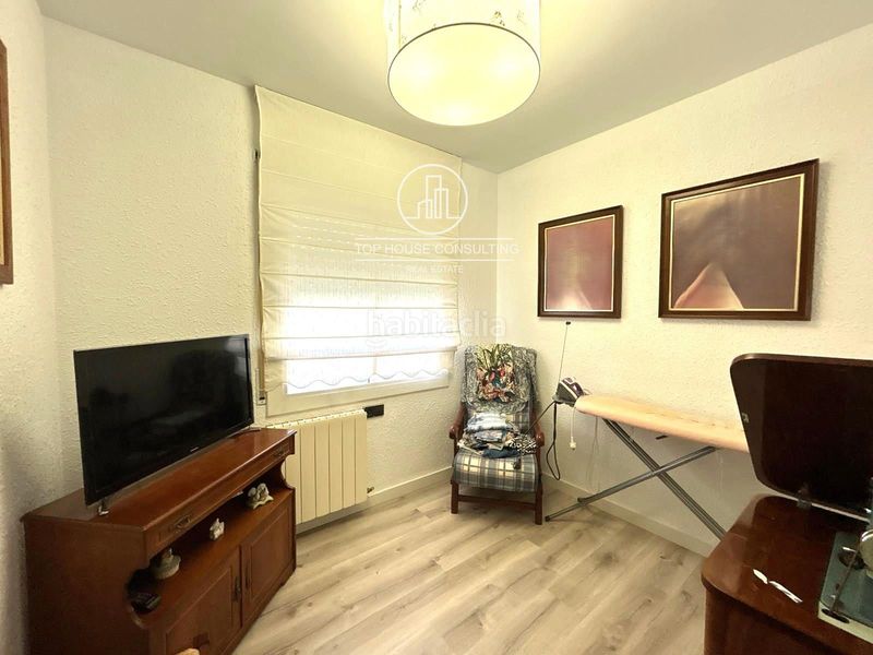 Foto 7b38f5f0-b423-4aa2-aa47-e71a3a547fc5. Casa adossada amb calefacció aparcament a Zona alta Arenys de Mar