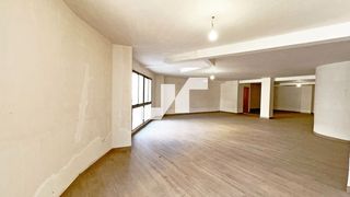 Miete Büro  Real. Local en chaflán a estrenar en zona visible