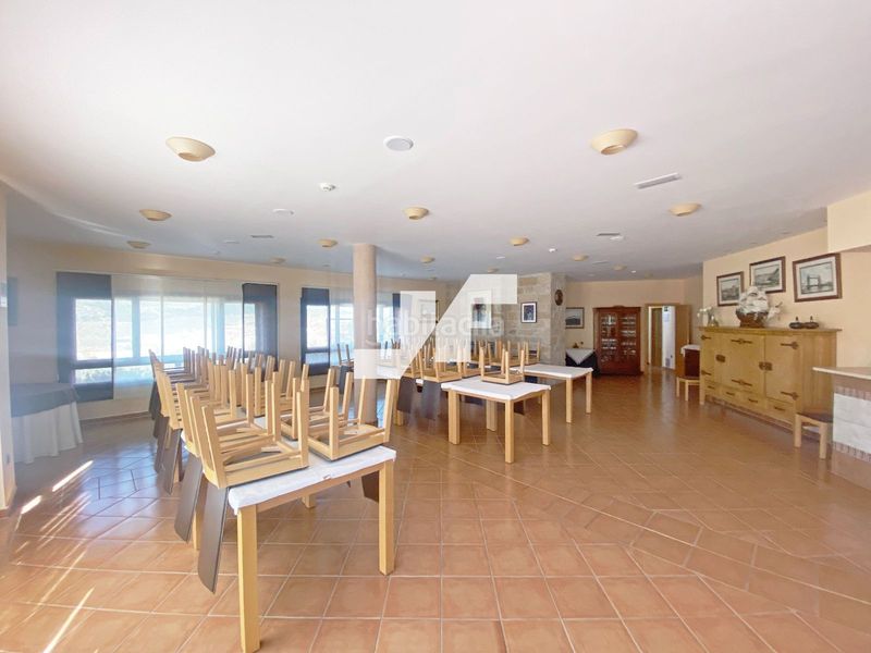 Foto 62d5fb4a-b0a3-415b-9f58-af329bdf9073. Edifici a Orea