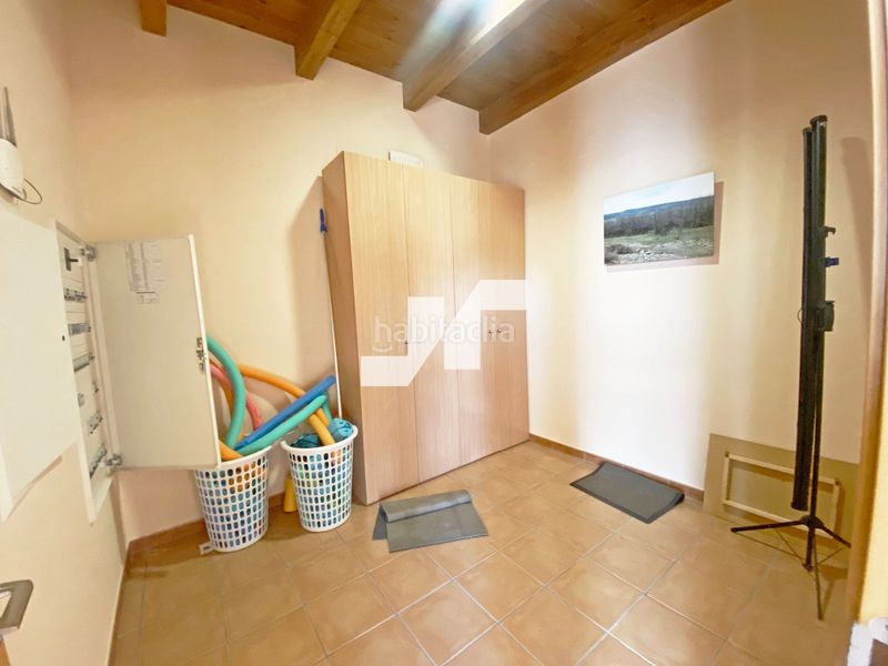 Foto 92b2baea-65c9-4b8e-9107-ab68041b00c3. Edifici a Orea