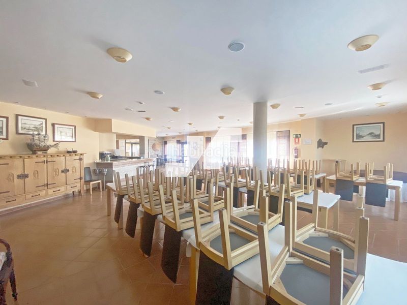 Foto e2ea06fe-e2ad-4123-8c48-ea8eb76aa82d. Edifici a Orea