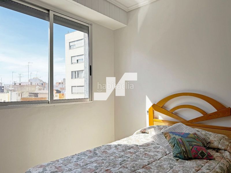 Foto 68b2b5b6-a0c3-4b82-81d1-c6b89deba243. Edifici a Llombai Burriana