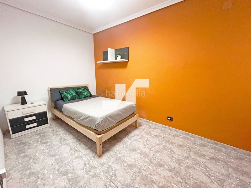 Foto 150547bd-af18-487f-b2d1-d42f8d218e33. Casa a Centro Almazora / Almassora