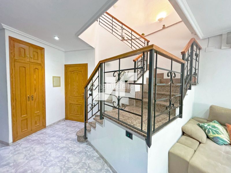 Foto 1bd19179-7b3d-4ccd-9e2d-43dbf9e13337. Casa a Centro Almazora / Almassora