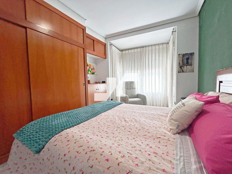 Foto d57ecaf2-a3f2-4bc8-8431-d9ec145fd578. Casa a Centro Almazora / Almassora