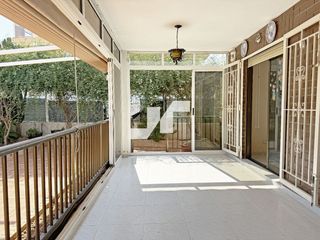 Maison jumelée  Vall dalba. Adosado con terrazas y garaje en oropesa