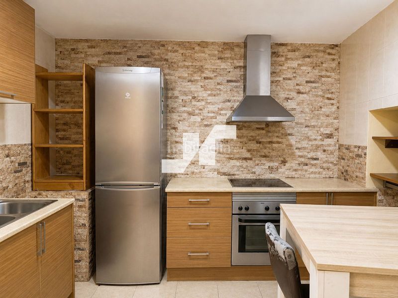 Foto b6d123fc-07a3-49d5-a810-f72bf43b50f5. Casa a Centro Oropesa del Mar