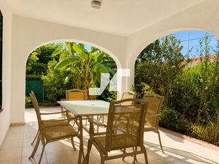 Xalet  Las farolas. Chalet con gran parcela junto a la playa en almazora