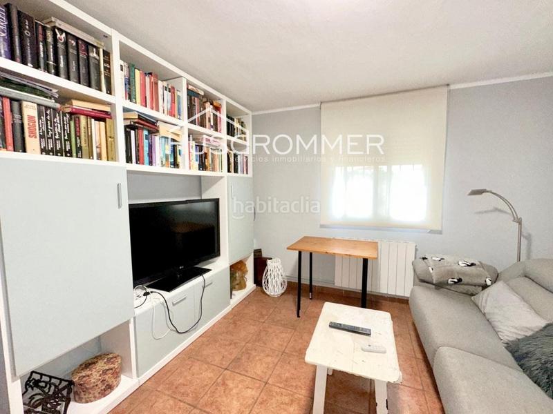 Foto 125b916d-264d-49cc-aaf4-48b1fbd6aba6. Xalet amb aparcament piscina a Madrigal Villarreal / Vila - real