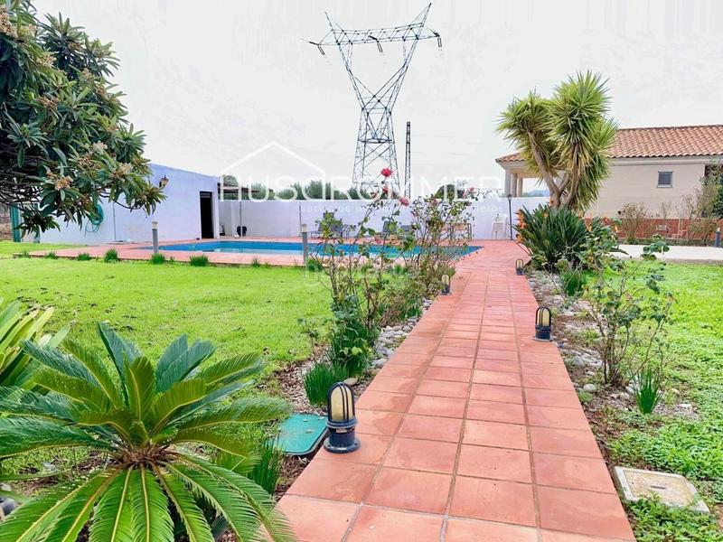 Foto 2cca39dc-79cc-45ba-b2f5-74c37296b948. Xalet amb aparcament piscina a Madrigal Villarreal / Vila - real