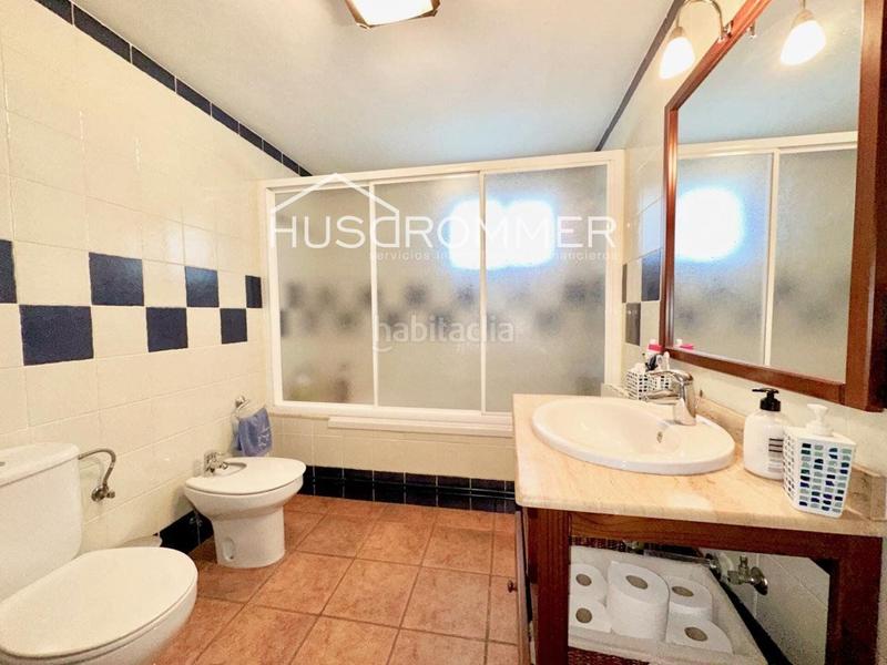 Foto f387f721-fabe-40ab-abe9-82d4b412c21c. Xalet amb aparcament piscina a Madrigal Villarreal / Vila - real