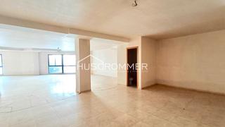 Oficina  Camino real. Entresuelo en venta en el pilar