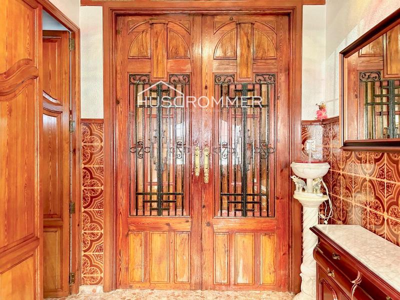 Foto 966b0bfc-2846-460d-8dc8-3130cbdaed89. House with heating parking in El Pilar Villarreal / Vila - real