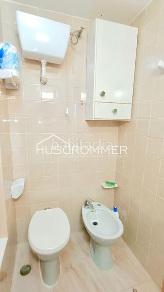 Foto 545265e9-9fc8-4539-aebd-9a688de8f07d. Lloguer pis amb aparcament piscina a Voramar Benicasim / Benicàssim