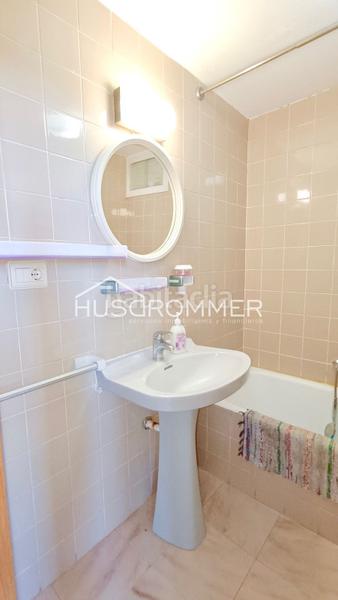 Foto 0c61e715-407b-4ff3-8244-38c271110703. Rent flat with parking pool in Voramar Benicasim / Benicàssim