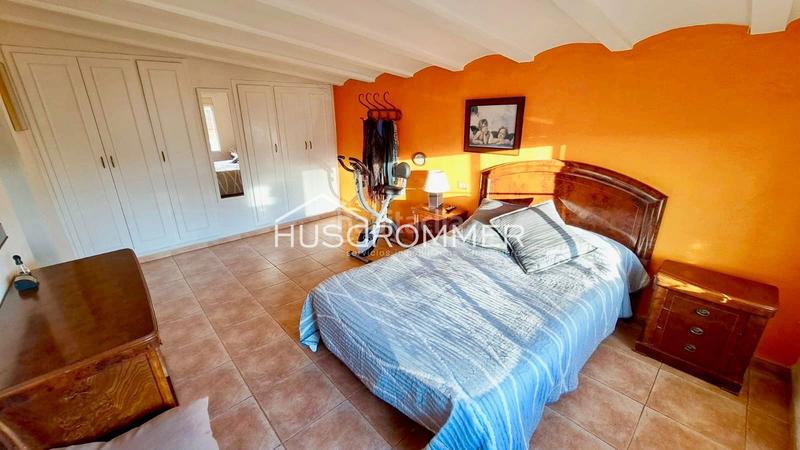 Foto 72521a15-f79f-4a69-b4db-94d9c2f8264f. Chalet with parking in Madrigal Villarreal / Vila - real