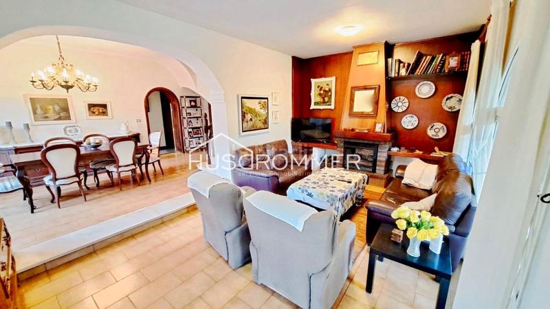 Foto cadb36fc-ad61-4a7f-b9a2-d322caae128d. Chalet with parking in Madrigal Villarreal / Vila - real