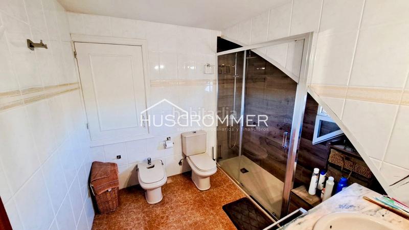 Foto f5d11170-bd1d-484e-877d-c0edb81951e8. Chalet with parking in Madrigal Villarreal / Vila - real