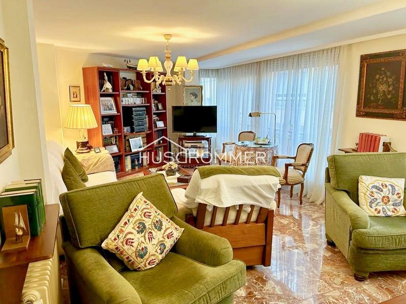 Foto ed464188-779a-4ec3-bb57-33061d1e3403. Casa con riscaldamento in Llombai Burriana