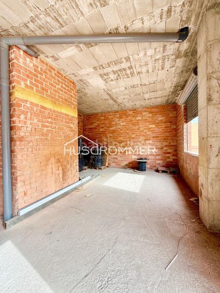 Foto aed0f77e-b264-40b3-999e-f54b08ffd5a7. Business premise in Piscinas Villarreal / Vila - real