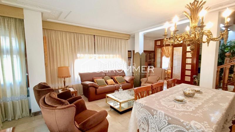 Foto 34674495-c6d4-4c53-8cd2-79c33de01c31. House with parking in Centro Villarreal / Vila - real