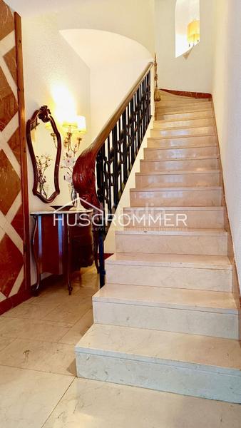 Foto 505b3551-5358-434b-a394-69c5ab580cd5. House with parking in Centro Villarreal / Vila - real