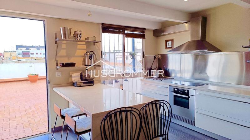 Foto 55a6c01b-ef2d-4f8c-b9c1-ad6fe24f6fdf. House with parking in Centro Villarreal / Vila - real