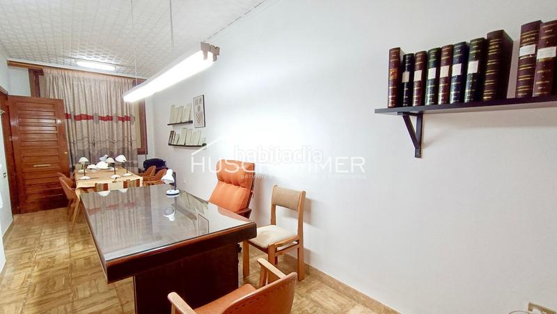 Foto dcee71cc-c0d9-46c1-af07-bb489ab0c6ef. House with parking in Centro Villarreal / Vila - real