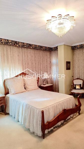 Foto e91c93cc-c1c4-4527-b3a9-c5293eac6223. House with parking in Centro Villarreal / Vila - real