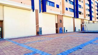 Local Comercial  Francia. Local en venta en piscines