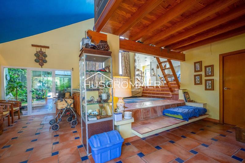 Foto f39585e7-6f39-4e77-9a51-7e1f1c15252a. Chalet with heating parking pool in Estadio Castalia Castellón de la Plana