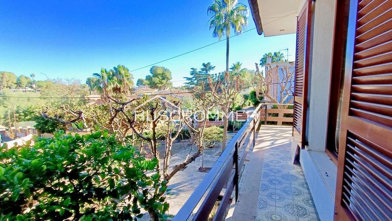 Foto 33f49481-1db8-4a96-8440-b6d3e33b0883. Xalet amb aparcament piscina a Madrigal Villarreal / Vila - real