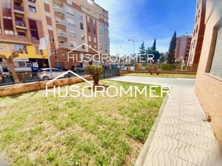 Lloguer Oficina  Francesc tàrrega. Oficina en alquiler en piscines