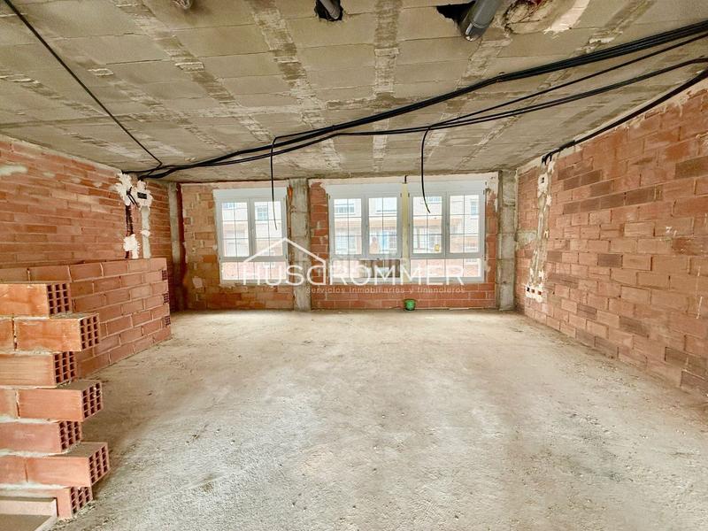 Foto 5c7cc657-fbe4-41af-aabb-7fb61c6e8ffe. Local commercial dans Piscinas Villarreal / Vila - real