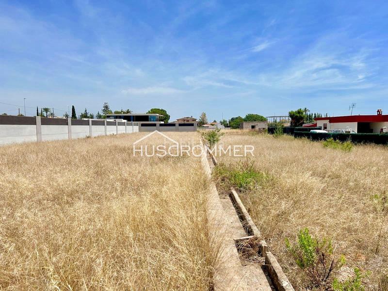 Foto 8ca88c74-dd80-406a-a121-6c575da2b3e2. Finca rústica terreno en venta en Madrigal en Madrigal Villarreal / Vila - real
