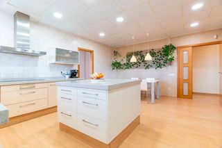 Xalet  Sauces los. Villa de una planta con jard�n y 7 dormitorios en lalcora