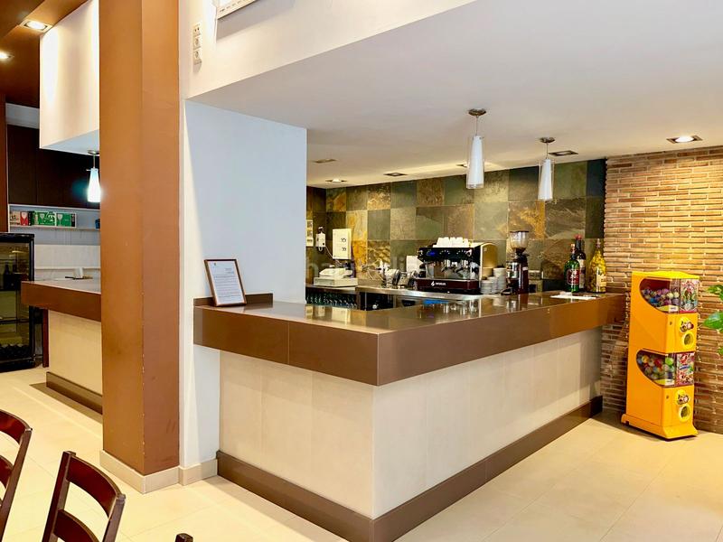 Foto cb8c66fe-a0f3-48f5-a6d0-8fd46fd8c0b5. Local commercial dans Piscinas Burriana