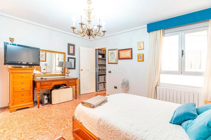 Foto fa6e3fdf-ed08-4302-a402-db2c57a87e06. Piso  amplio, reformado y elegante en salesianos, en Burriana