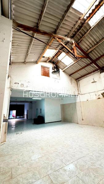 Foto d698bed9-3aac-48fa-9883-e59088adc961. Geschäftsraum in onda 17 in Centro Villarreal / Vila - real