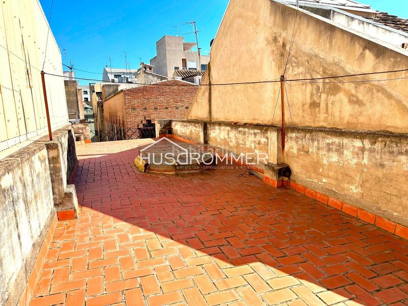 Foto 0ff1ea39-5313-423f-85bb-02921b06c3b2. House with parking in Centro Villarreal / Vila - real