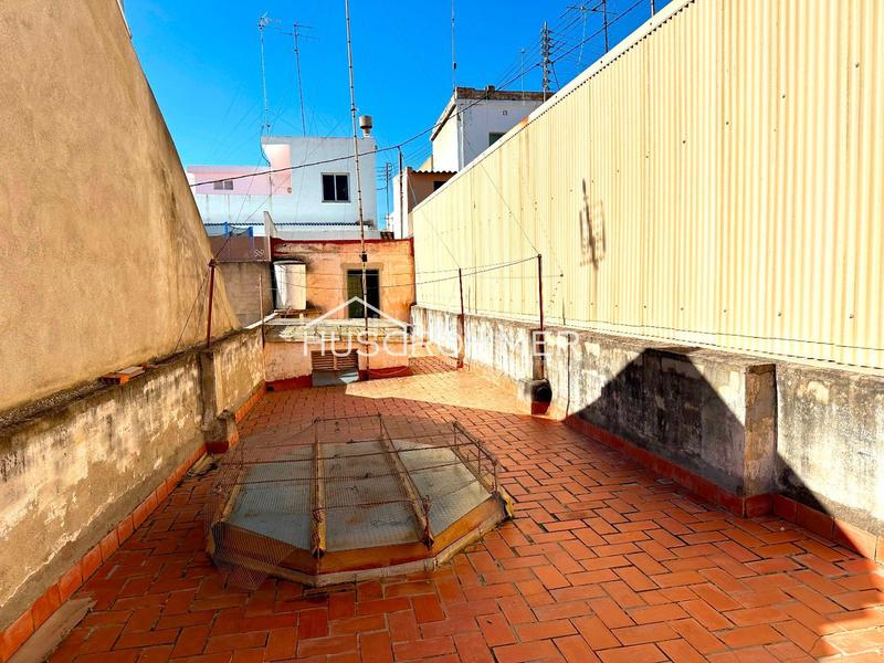 Foto 42f38e08-e644-48e2-af22-2389f91c1c36. House with parking in Centro Villarreal / Vila - real