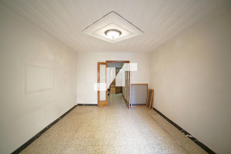 Foto bb8559d8-46a3-462d-b6b1-e9d74575c0db. House with parking in Centro Villarreal / Vila - real