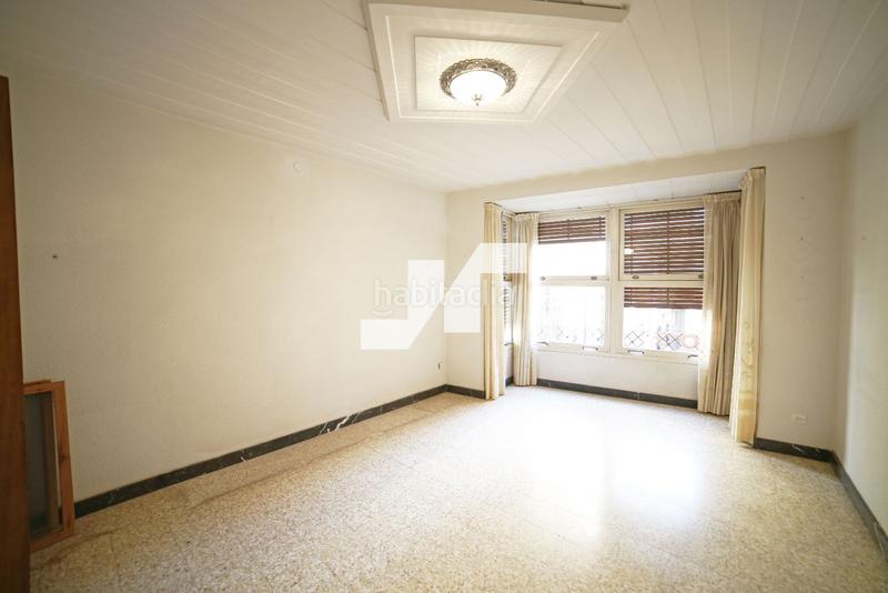 Foto d764865c-abe1-4b56-a476-30956b36250a. House with parking in Centro Villarreal / Vila - real