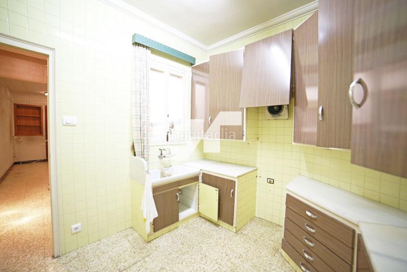 Foto f81050ab-982e-4fd3-9c31-f62de13bacdd. House with parking in Centro Villarreal / Vila - real