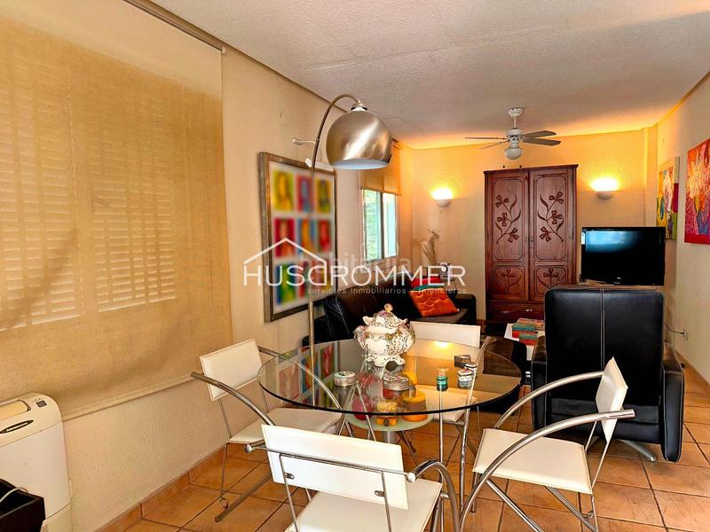 Foto 60749ce5-c2dd-4238-b677-9f8918469635. Chalet mit parking in Playa Burriana