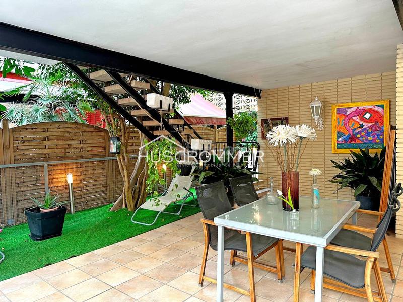 Foto a998e5d0-00e6-4187-be4d-8ad641e827ff. Chalet mit parking in Playa Burriana