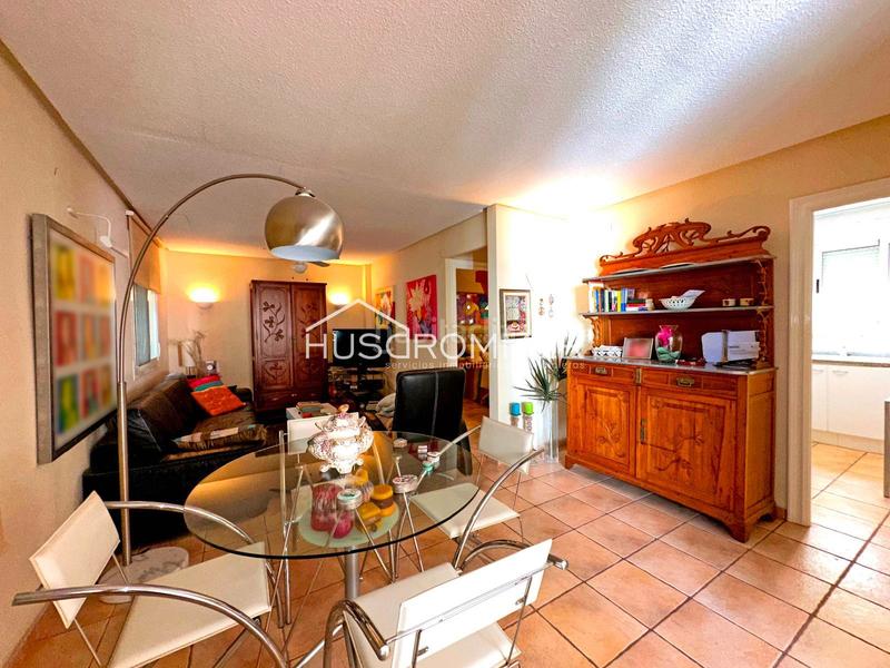 Foto a9a9cfcd-be42-4d50-b1bc-34b407594886. Chalet mit parking in Playa Burriana