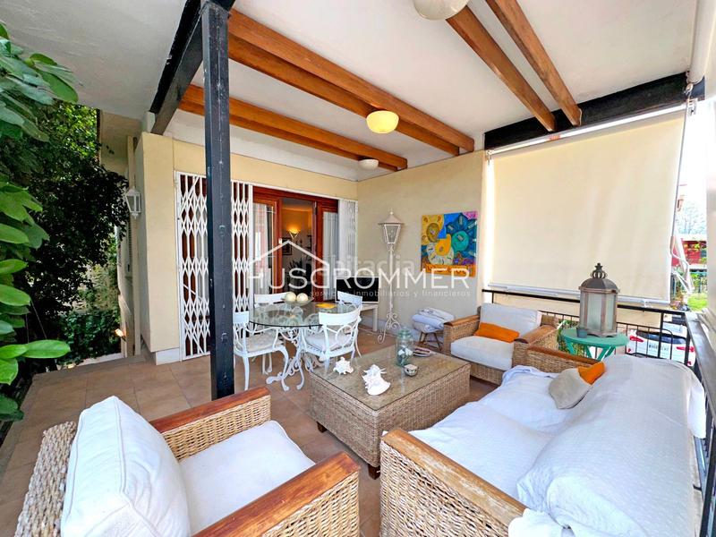 Foto ae5621e6-ffb0-4847-a511-9c521eff908f. Chalet mit parking in Playa Burriana