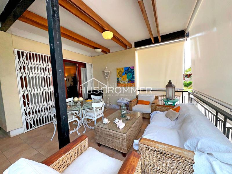 Foto f6c7093f-40a3-43c2-bdfd-7b4e8400e3be. Chalet mit parking in Playa Burriana