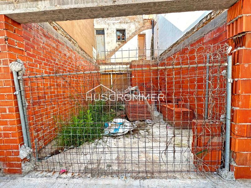 Foto 33c1902f-3aa6-442d-b602-3dabc4908fa8. House with parking in El Pilar Villarreal / Vila - real